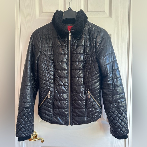 Guess Women's Faux Fur Trim Jacket Black Shiny Winter/Fall Packable Coat Size M - Picture 14 of 17